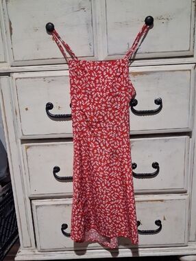 SHEIN Red Ditsy Floral Spaghetti Strap Mini Dress